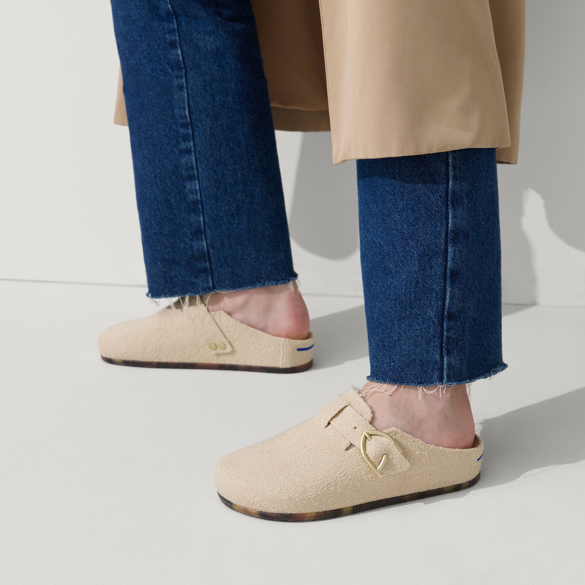 The Buckle Clog - Honeybun Boucl?? - Image 3